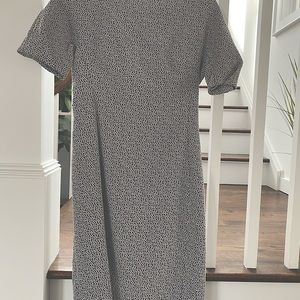 MM LAFLEUR Size 4 dress for work or to impress